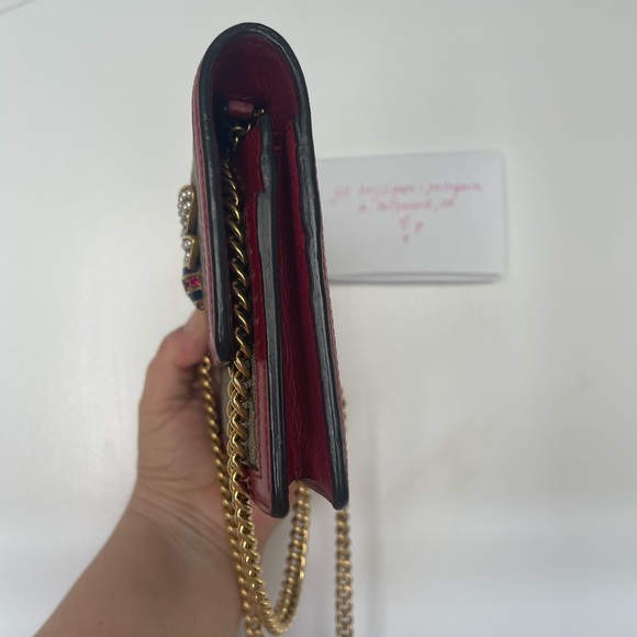 Gucci Supreme Queen Margaret (Bee) Walletet on Chain - Picture 5 of 17